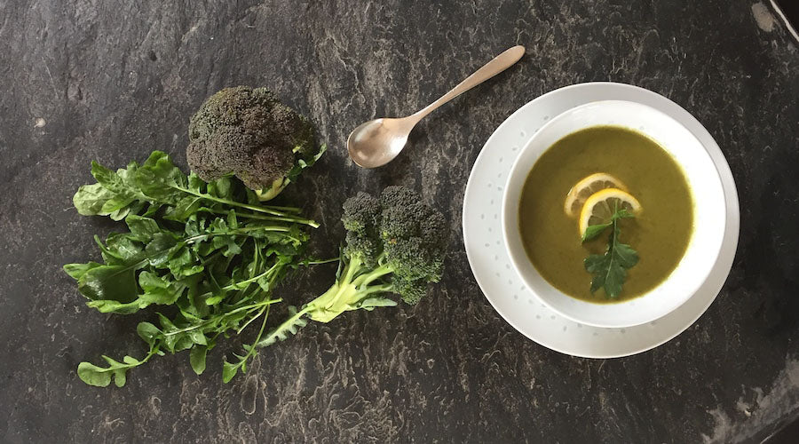 Crema de brócoli y rúcula